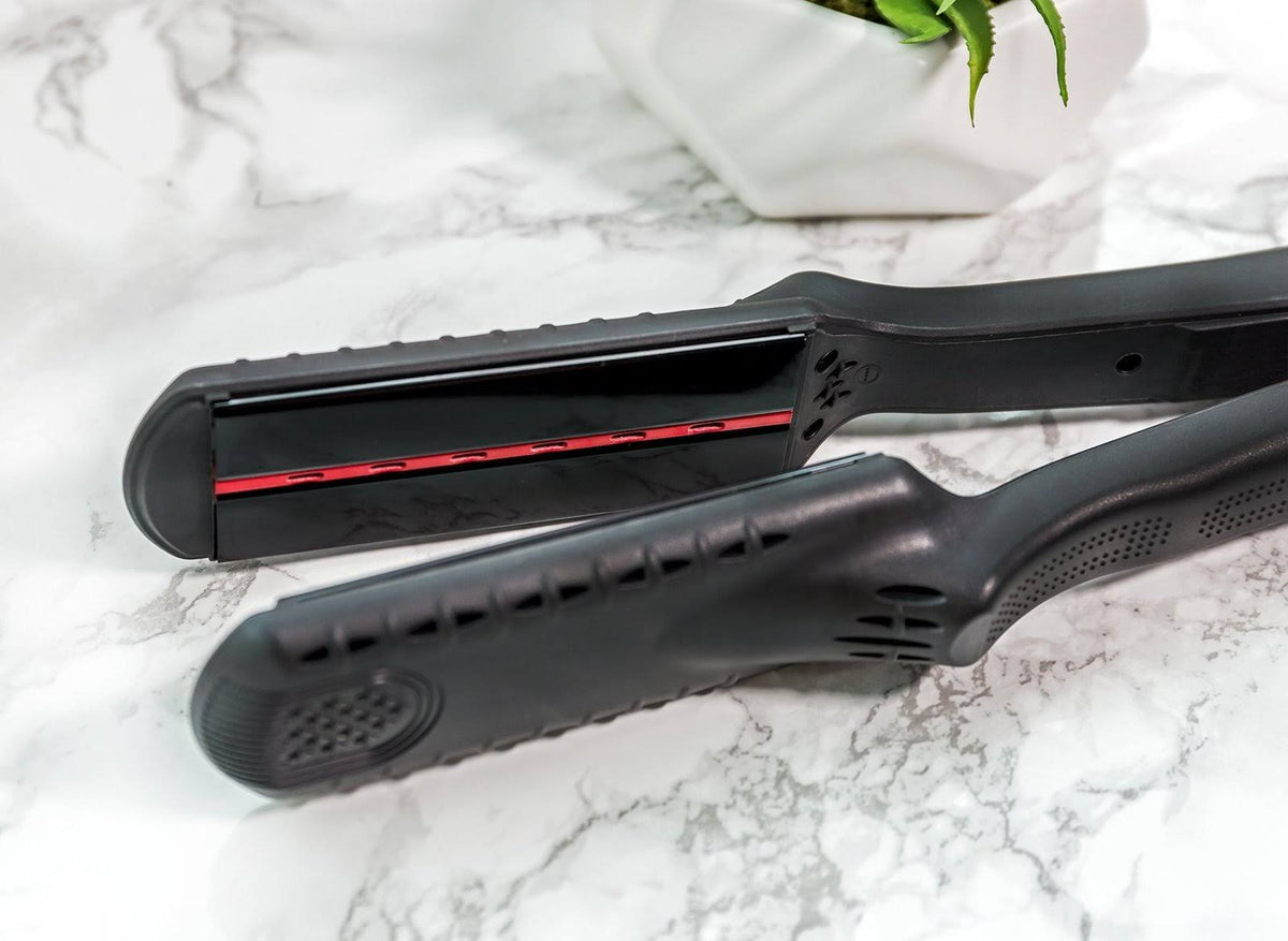 Black Titanium 1.5x22 Flat Iron H524