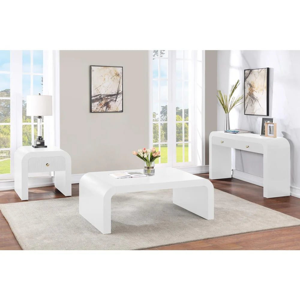White Wood Coffee Table B87444