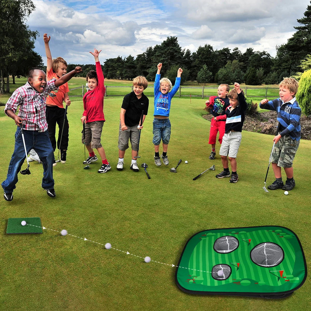 Golf Chipping Cornhole Game Set with Foldable Bean Bag Toss Board T84754
