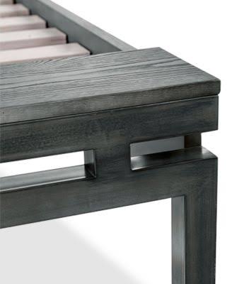 Queen Bed B612