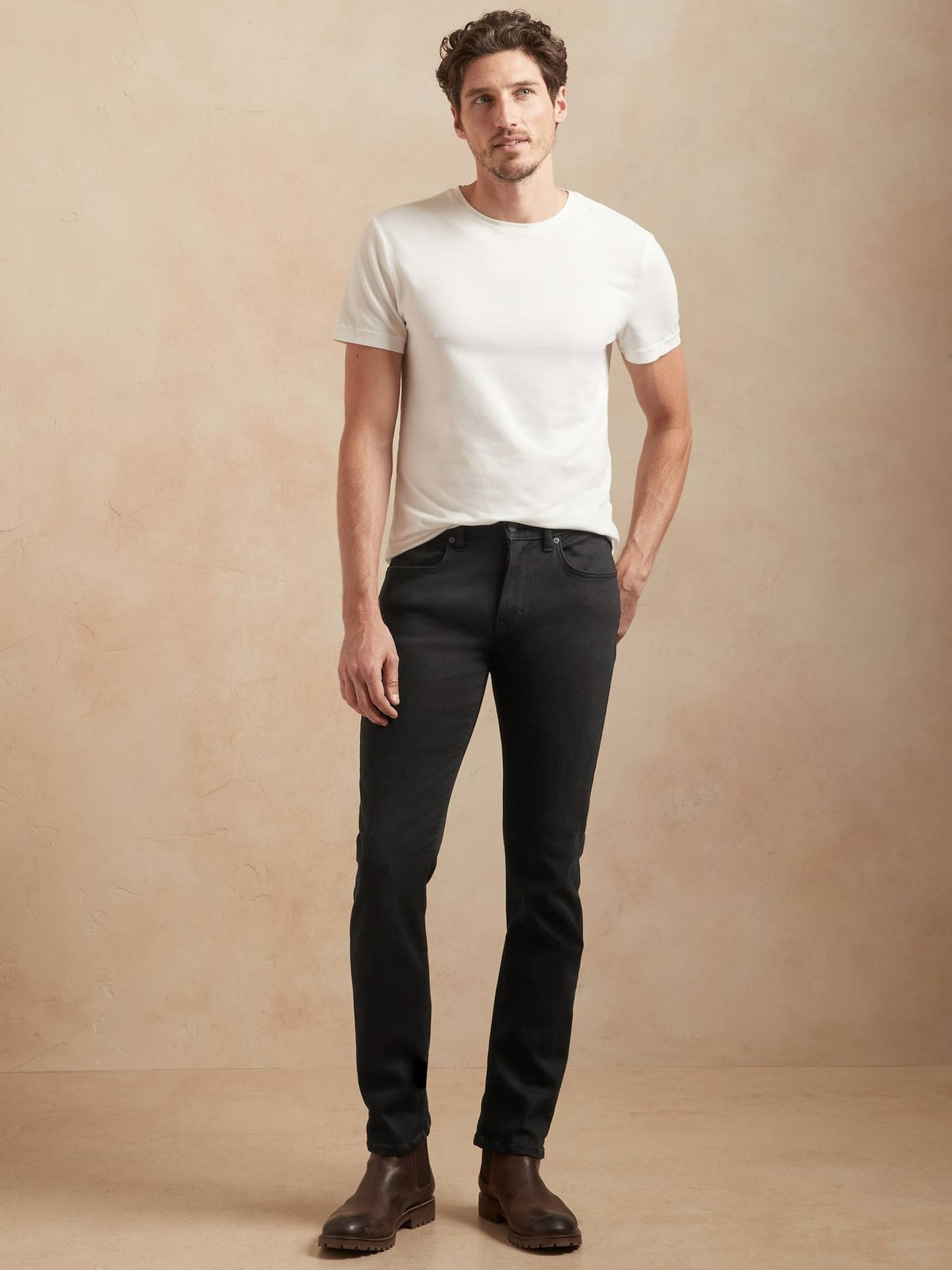 Slim Luxe Traveler Black Jean True Black Size 42W 34L J83674