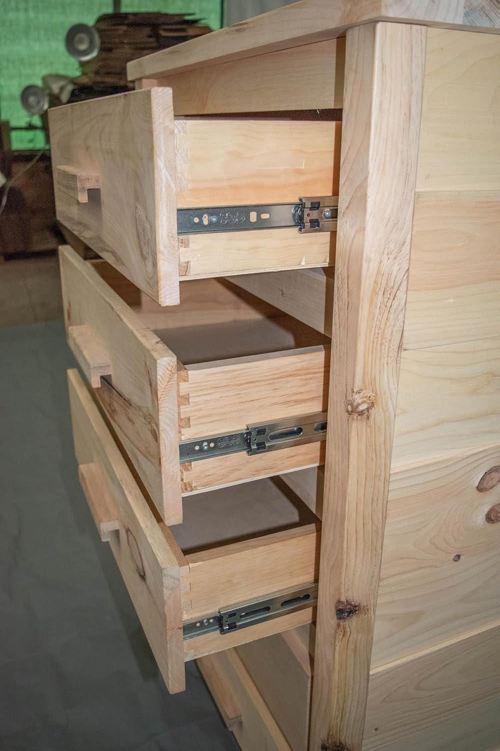 Unfinished 5 Drawer Solid Wood Dresser Q620