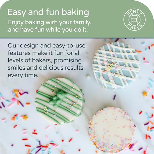 Green BPA Free Silicone Cake Mold Set with Tray and Scraper E676