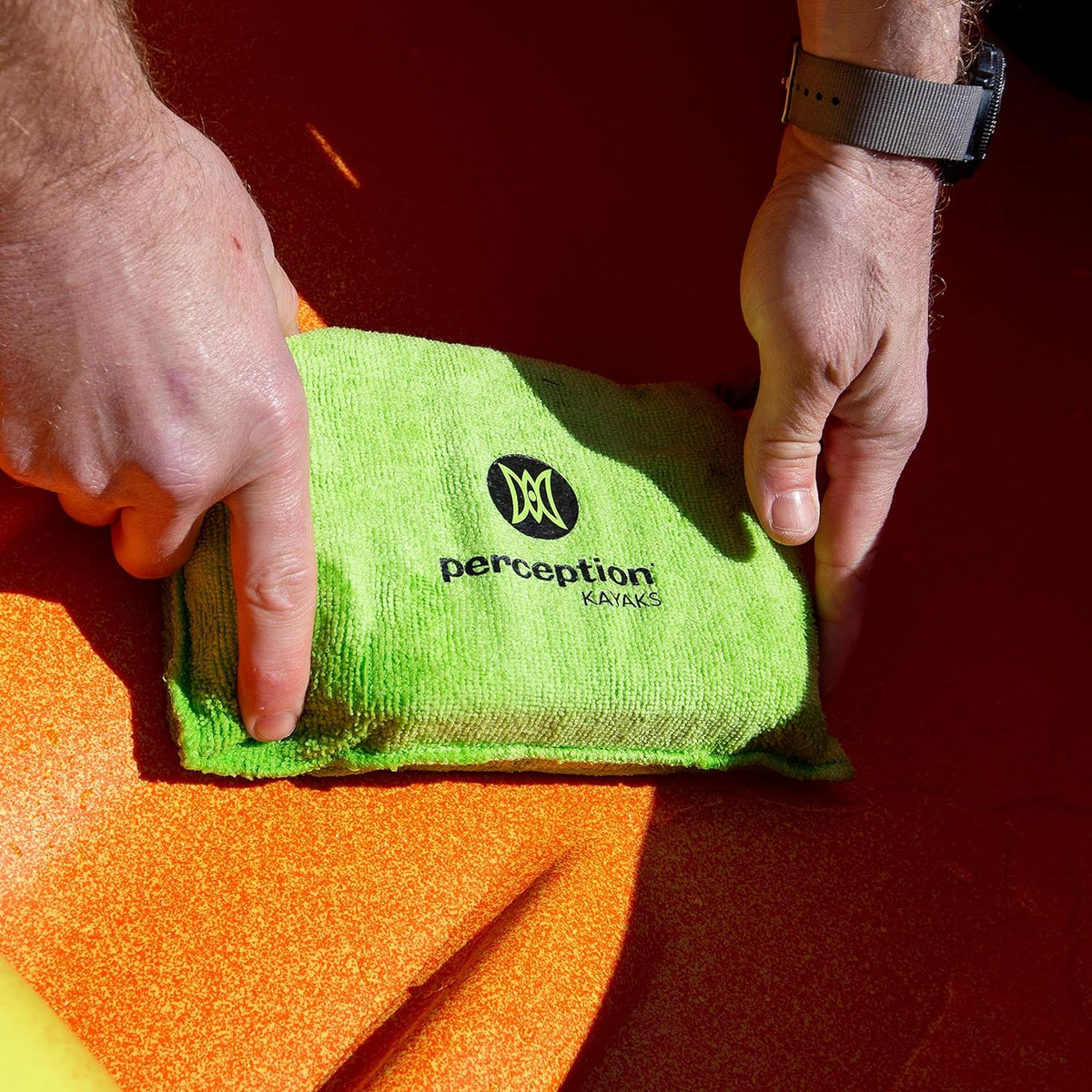 Yellow Kayak Water Absorbing Sponge R16434