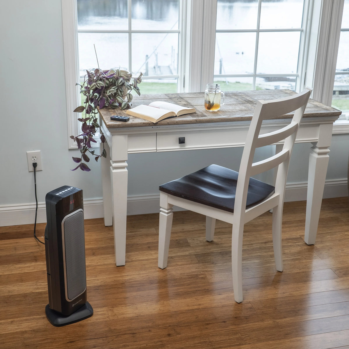 1500 Watt 29" Oscillating Digital Tower Heater with Remote, Adjustable Thermostat, Black Y537