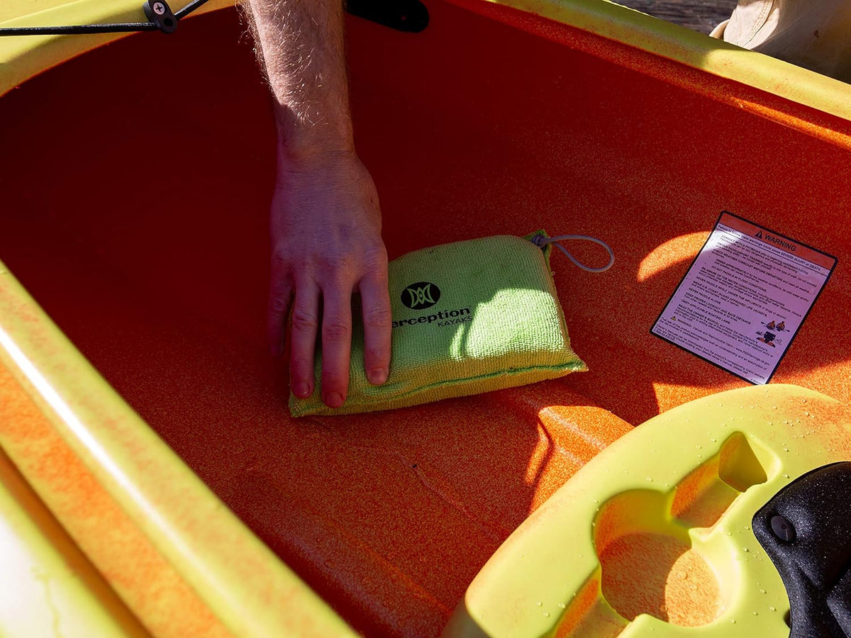 Yellow Kayak Water Absorbing Sponge R16434
