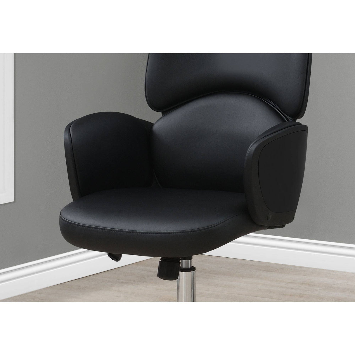 Black High Back Executive Swivel Office Chair T4310